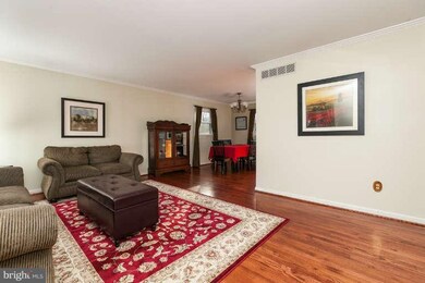 2111 Carroll Dale Rd, Sykesville, MD 21784 - photo 5