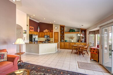 Family Rm/Kitchen/Nook