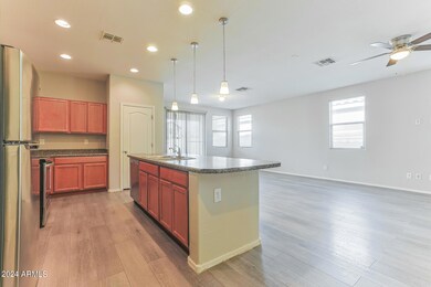 005-photo-kitchen-13444506