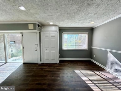 3844 Bel Pre Rd unit 3844-4, Silver Spring, MD 20906 - photo 6