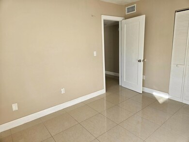 13655 NE 10th Ave unit 201, North Miami, FL 33161 - photo 7