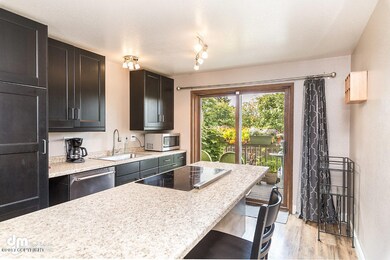 Kitchen_IMG_6604-SMALL