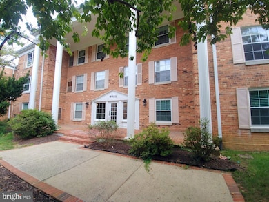 7721 Tremayne Place unit 210, McLean, VA 22102 - photo 6