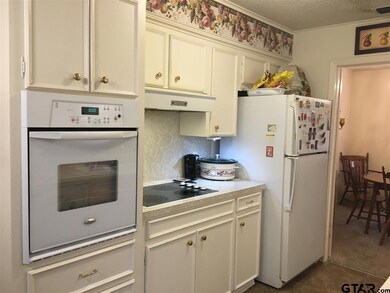 12813 Lamern Dr, Tyler, TX 75707 - photo 6