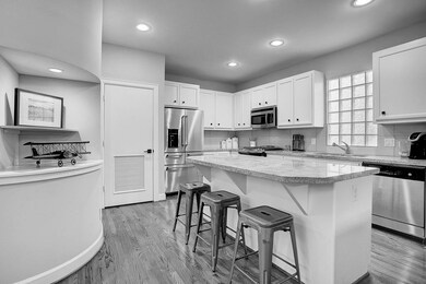 650 Westcross St unit 58, Houston, TX 77018 - photo 3