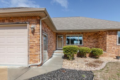 451 Uniqueville Ln 23