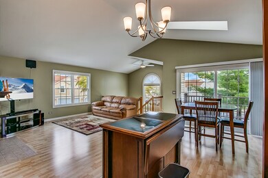 260 Le Parc Cir unit 301, Buffalo Grove, IL 60089 - photo 7