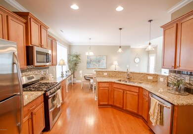 916 Tidalwalk Dr-17