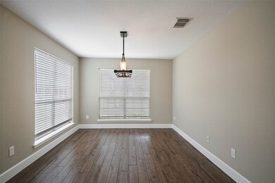 31714 Regal Park Ct, Conroe, TX 77385 - photo 4