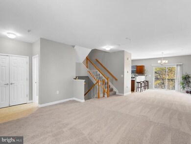 5040 Kimi Gray Ct SE, Washington, DC 20019 - photo 7