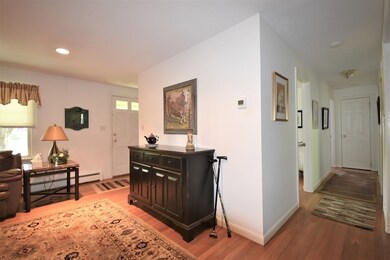 3 Gosnold St, Mattapoisett, MA 02739 - photo 5