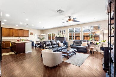 3423 Arrowhead Ct, Rosamond, CA 93560 - photo 2