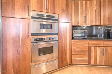 Kitchen double ovens