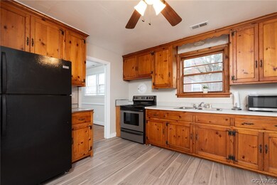 8901 Mapleton Rd, Henrico, VA 23229 - photo 3