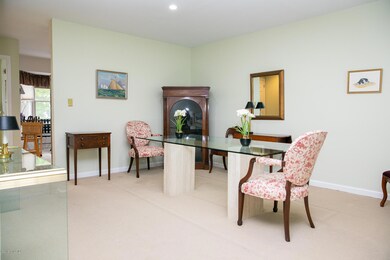 115_River_Road_Dining_Room-4