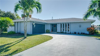Welcome Home! 918 SE 35th St. Cape Coral, FL 33904