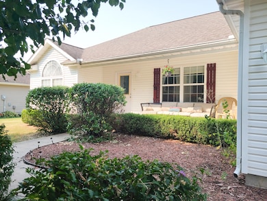 122 Schimm Circle Dr, Carl Junction, MO 64834 - photo 2