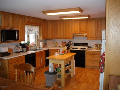 1688 Cortez Rd, Lake Ariel, PA 18436 - photo 3