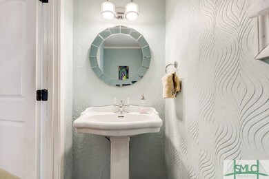 131 E 52nd St, Savannah, GA 31405 - photo 7