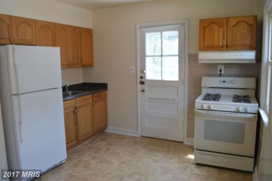 5204 57th Ave, Hyattsville, MD 20781 - photo 3