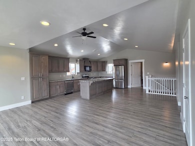 564 Palisade Trail, Driggs, ID 83422 - photo 6