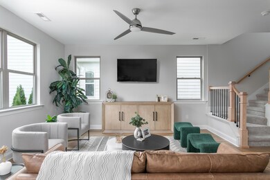 327 Fox Gap Ln, Hixson, TN 37343 - photo 4