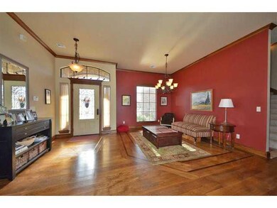 19913 Oakshire Dr, Edmond, OK 73012 - photo 2