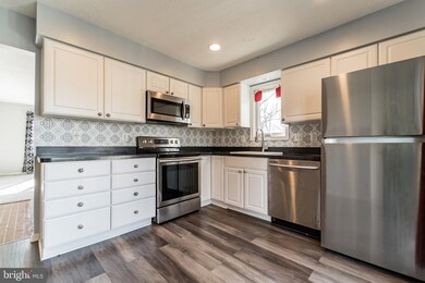 7104 Renwick Ct, Glen Burnie, MD 21061 - photo 3