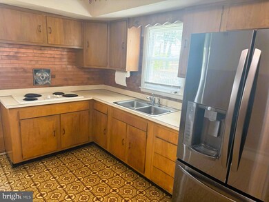 122 S Dillwyn Rd, Newark, DE 19711 - photo 7