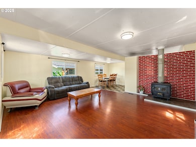 Living Room/Dining Room