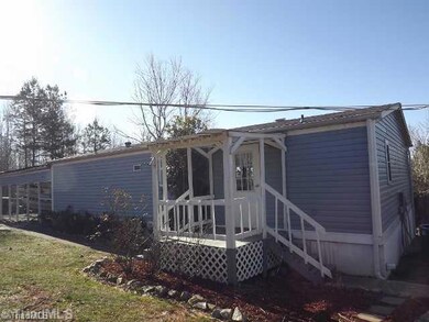 1942 Meadowlands Dr, Asheboro, NC 27205 - photo 2