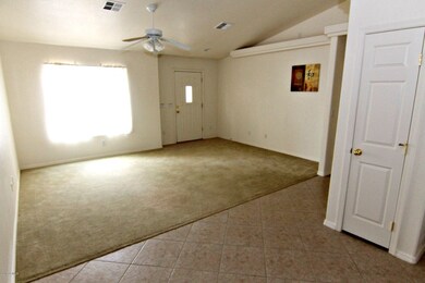 Family Room (1)
