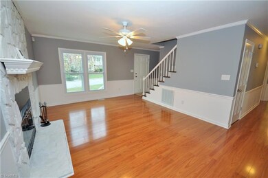 1700 Banoak Ct, High Point, NC 27265 - photo 4