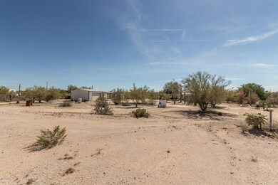 6 Beautiful private acreage