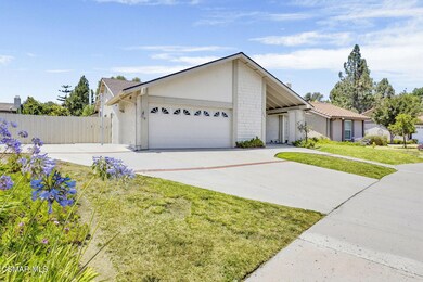 3249 Spring Meadow Ave, Thousand Oaks, CA 91360 - photo 3