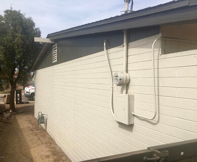 7937 W Pinchot Ave, Phoenix, AZ 85033 - photo 4