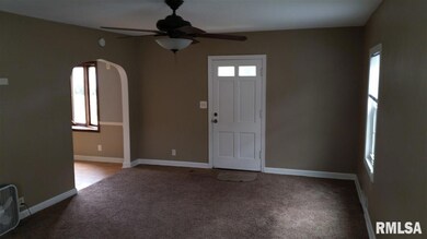 2119 3rd St, Moline, IL 61265 - photo 5