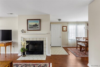 4621 Four Seasons Terrace unit B, Glen Allen, VA 23060 - photo 6