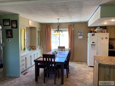 239 Bond Rd, Blackfoot, ID 83221 - photo 4