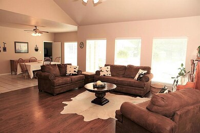 15103 Runnymede St, Conroe, TX 77384 - photo 6