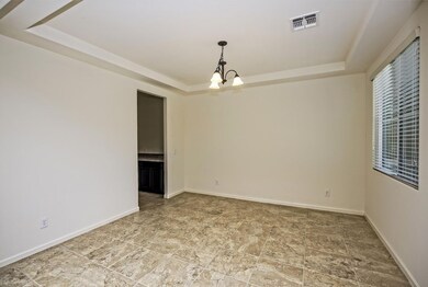 003_Formal Dining