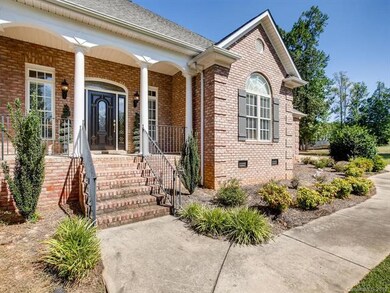 Elegant entrance