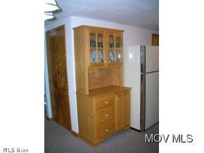 282 N Meadowlark Dr, Williamstown, WV 26187 - photo 7