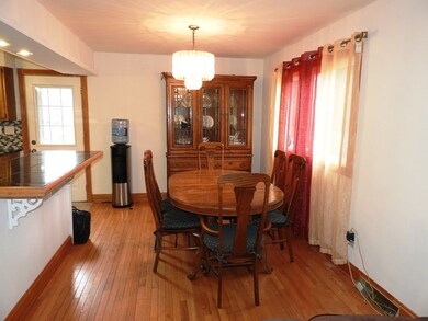 2726 Sallmon Ave, Waukegan, IL 60087 - photo 2