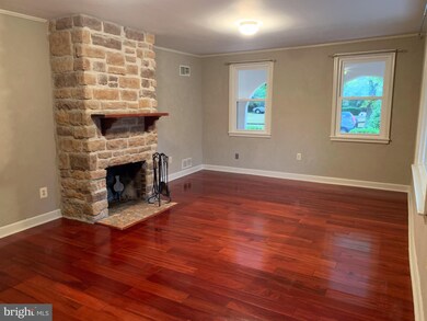 1176 Turkey Point Rd, Edgewater, MD 21037 - photo 6