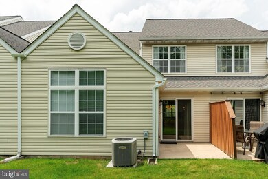 165 Hickory Ln, Reading, PA 19610 - photo 3