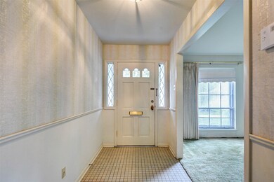 266 Stoney Creek Dr, Houston, TX 77024 - photo 4