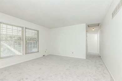 830 NW 15th St, Blue Springs, MO 64015 - photo 3