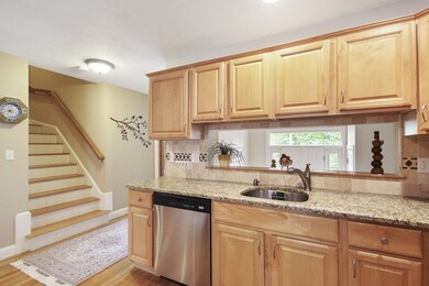 88 Worcester Ln, Waltham, MA 02451 - photo 7
