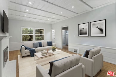 Living room - Staged